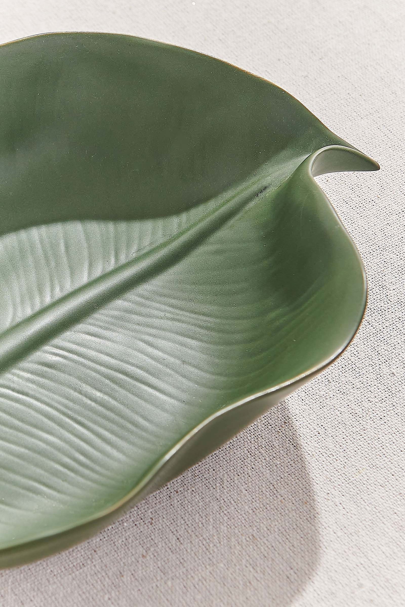 Leaf 2 Seramik Dekoratif Tabak M