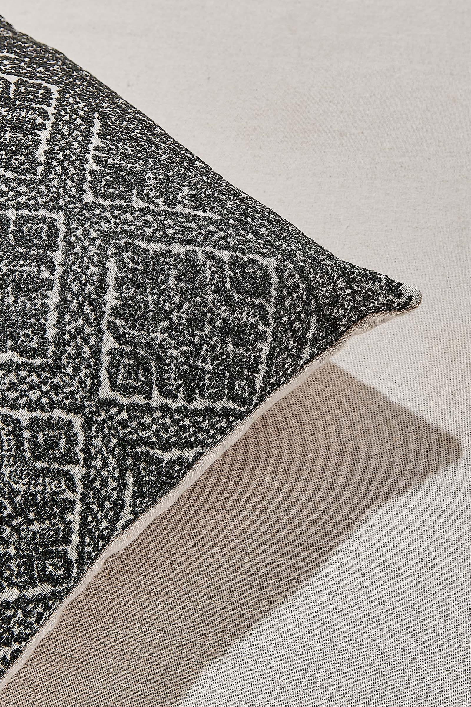 Motif Yastık 35x55 cm Siyah